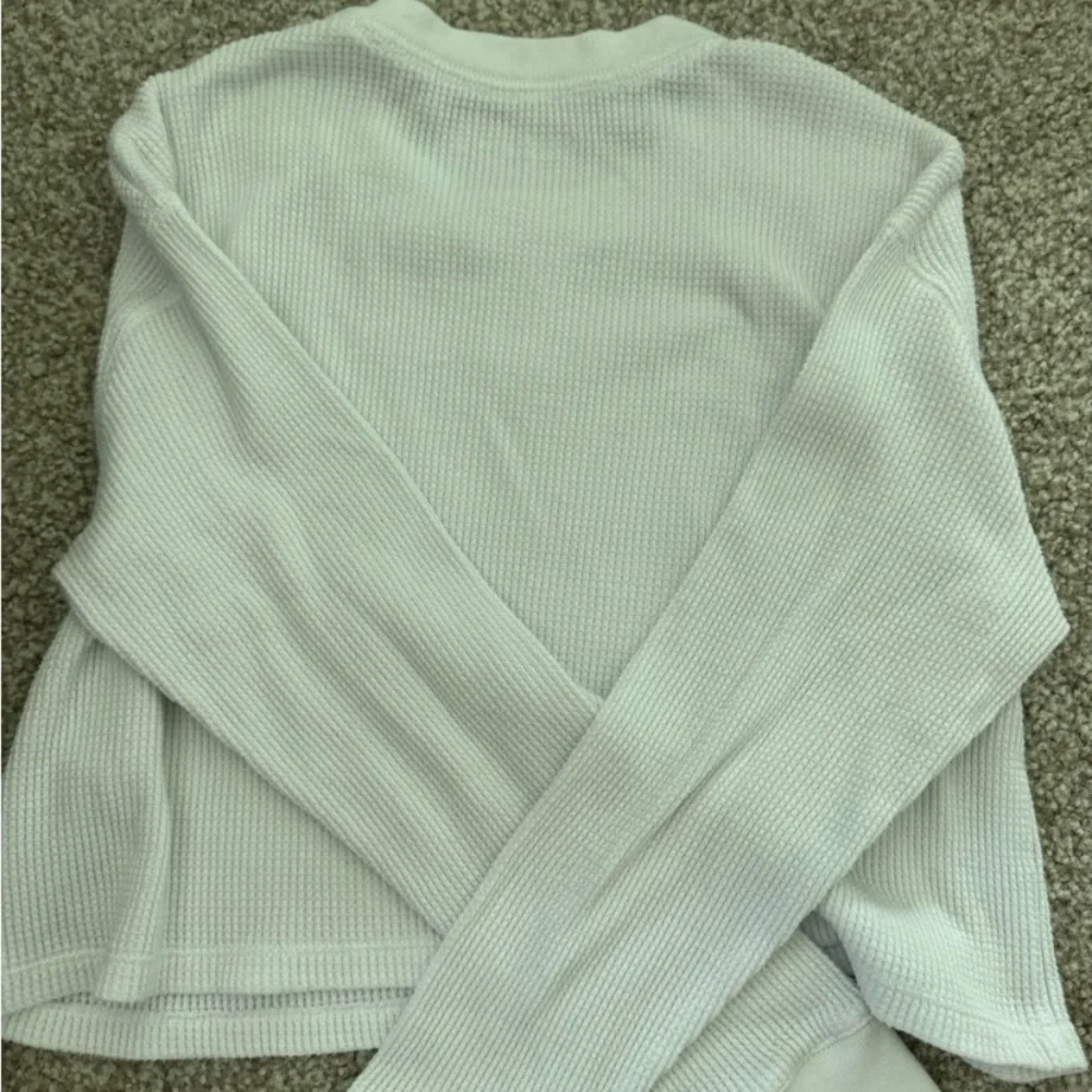 Abercrombie 2pack Cropped Waffle Longsleeves Soft AF - Picture 3 of 8